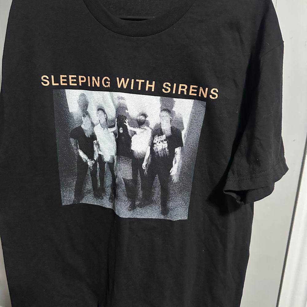 Sleeping With Sirens Tour Black Graphic T-Shirt